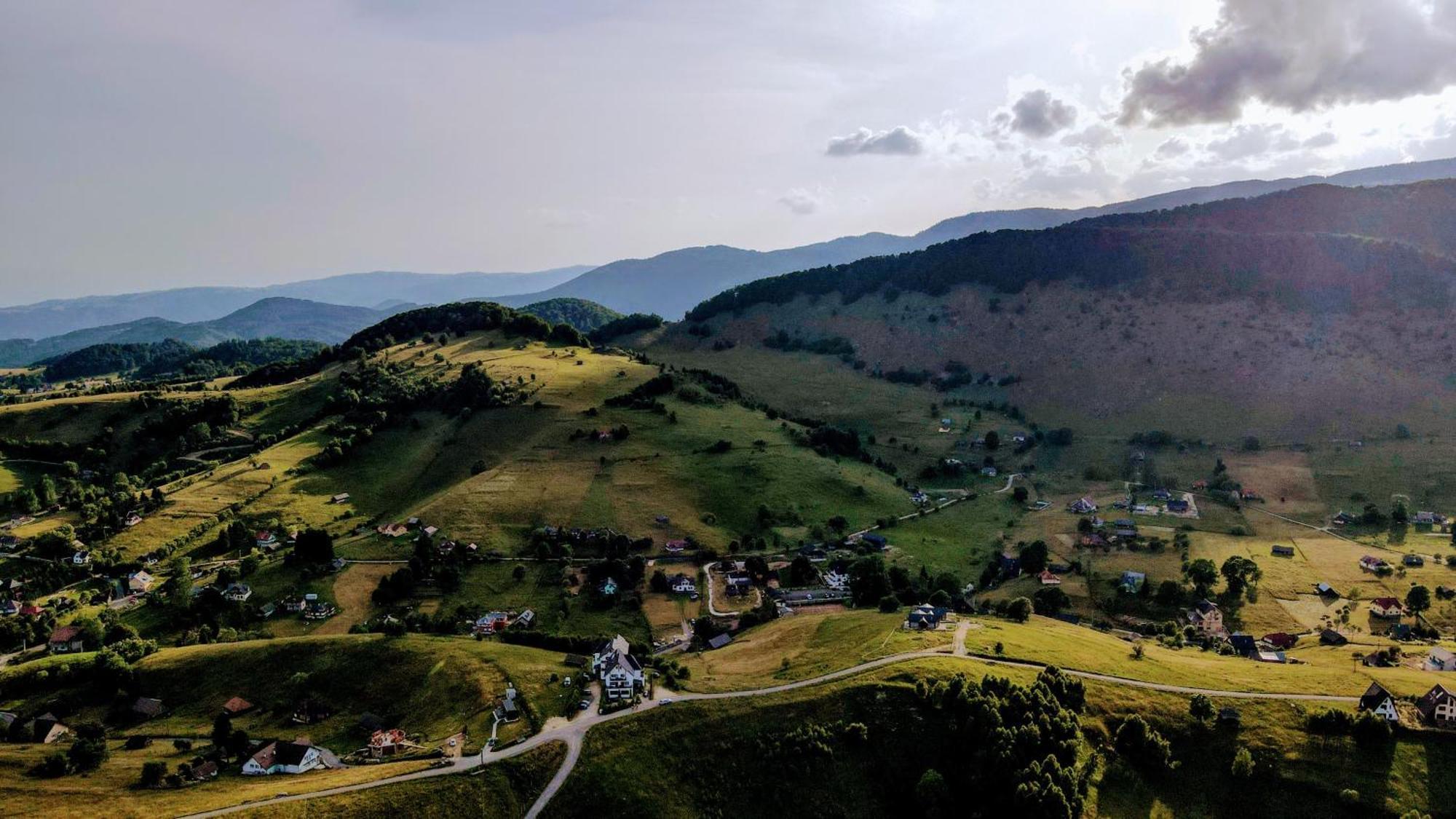 Pensiunea Soarelui Фундата Экстерьер фото